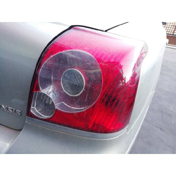 toyota avensis berlina (t25) del año 2006