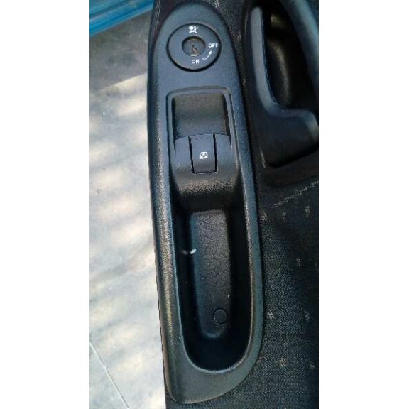 renault clio ii fase ii (b/cb0) del año 2001