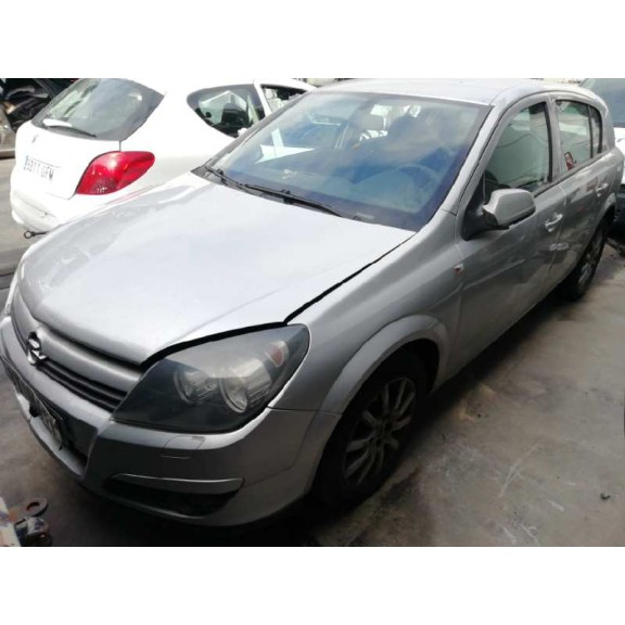 opel astra h berlina del año 2005