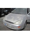 ford focus berlina (cak) del año 2000