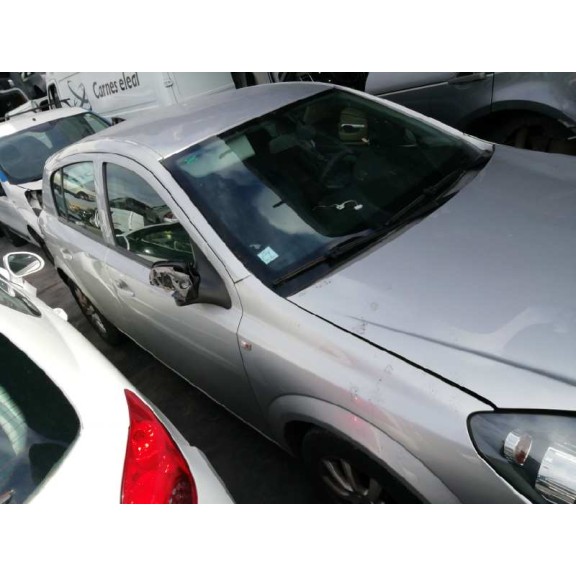 opel astra h berlina del año 2005