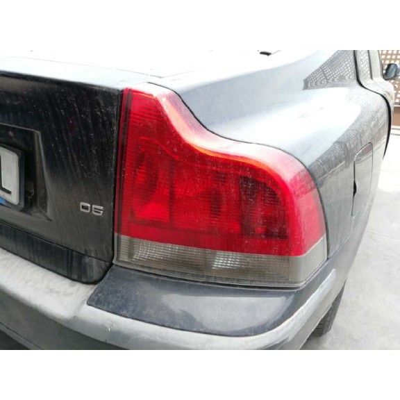 volvo s60 berlina del año 2003