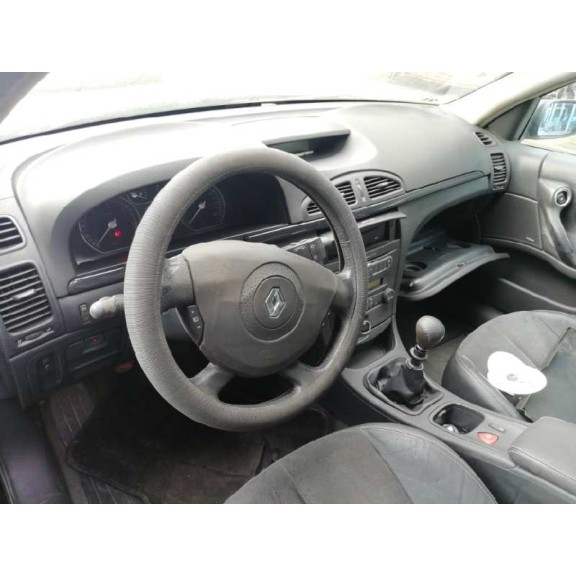 renault laguna ii (bg0) del año 2006