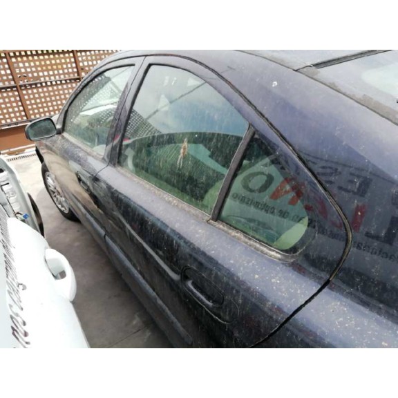 volvo s60 berlina del año 2003