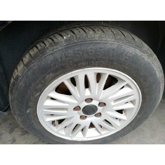 volvo s60 berlina del año 2003