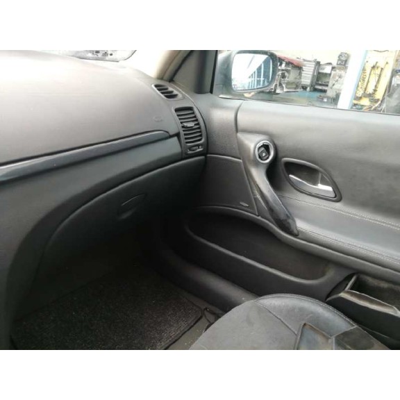 renault laguna ii (bg0) del año 2006