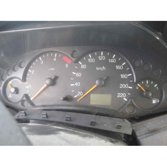 ford focus berlina (cak) del año 2003