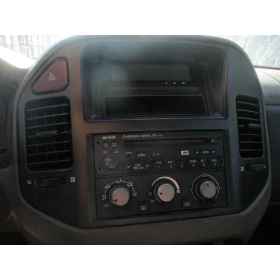 mitsubishi montero (v60/v70) del año 2002