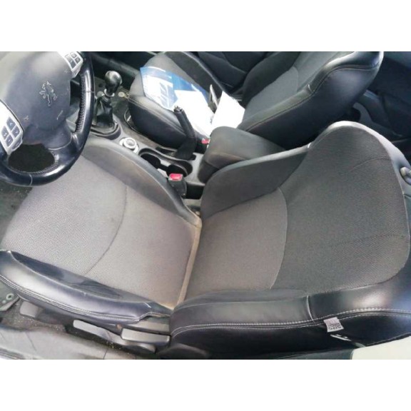 peugeot 4007 del año 2008