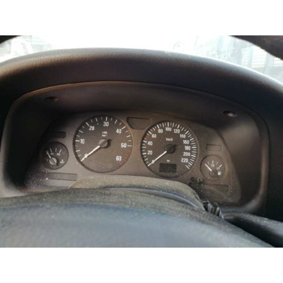 opel astra g berlina del año 2001