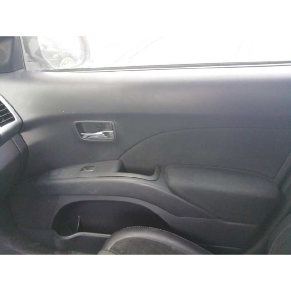 peugeot 4007 del año 2008