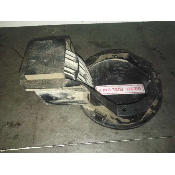 Recambio de tapa exterior combustible para chrysler voyager (gs) 2.5 td referencia OEM IAM 4674991  