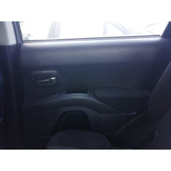 peugeot 4007 del año 2008