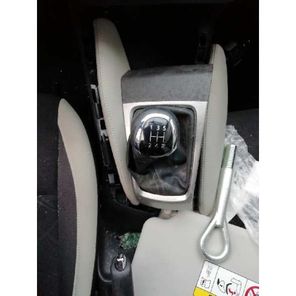 nissan micra v (k14) del año 2019