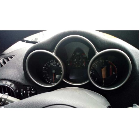 alfa romeo 147 (190) del año 2003