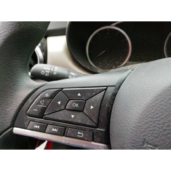 nissan micra v (k14) del año 2019