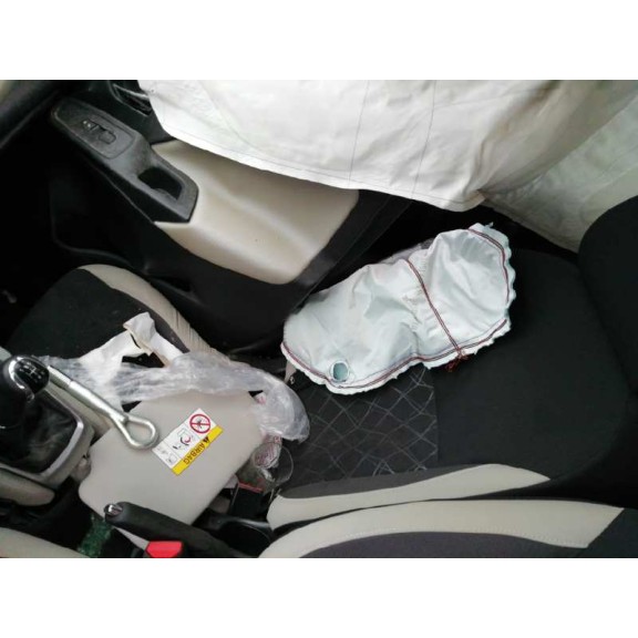 nissan micra v (k14) del año 2019