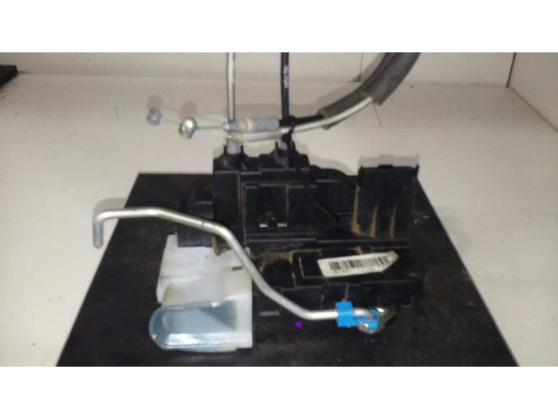 Recambio de cerradura puerta delantera derecha para hyundai i20 classic referencia OEM IAM 813201J030  4 PINS