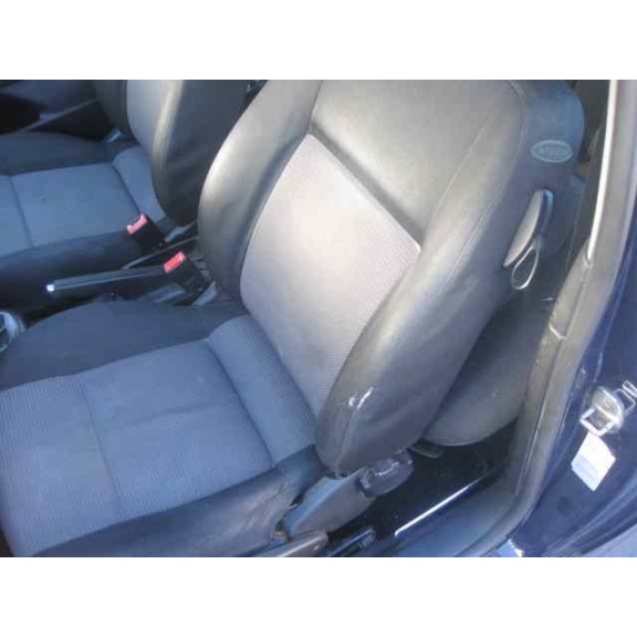 volkswagen golf iv berlina (1j1) del año 2001