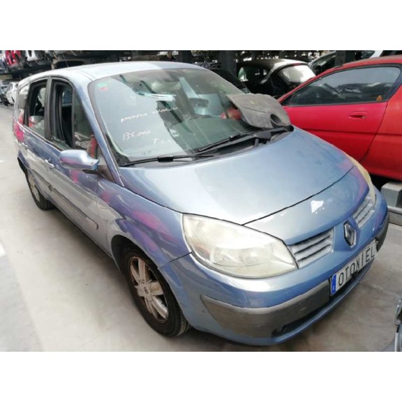 renault grand scenic del año 2004