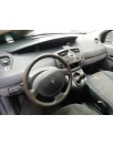 renault grand scenic del año 2004