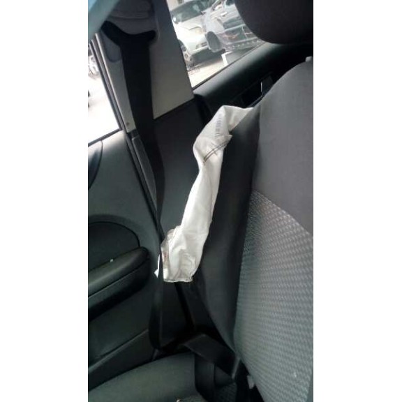 ford focus berlina (cap) del año 2005