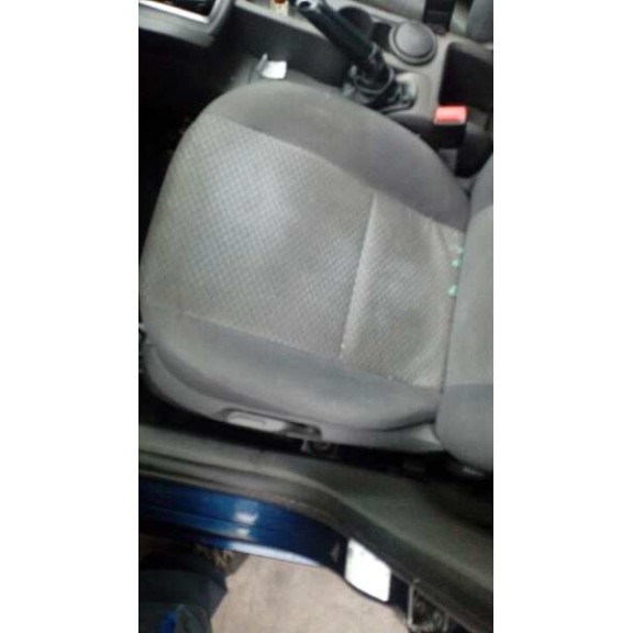 ford focus berlina (cap) del año 2005