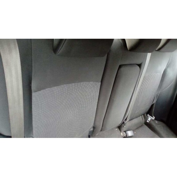 mitsubishi lancer sportback (cx) del año 2011