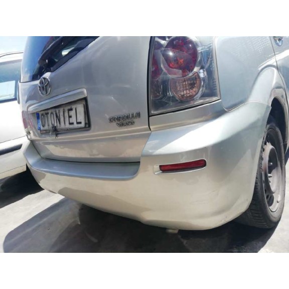 toyota corolla verso (r1) del año 2004