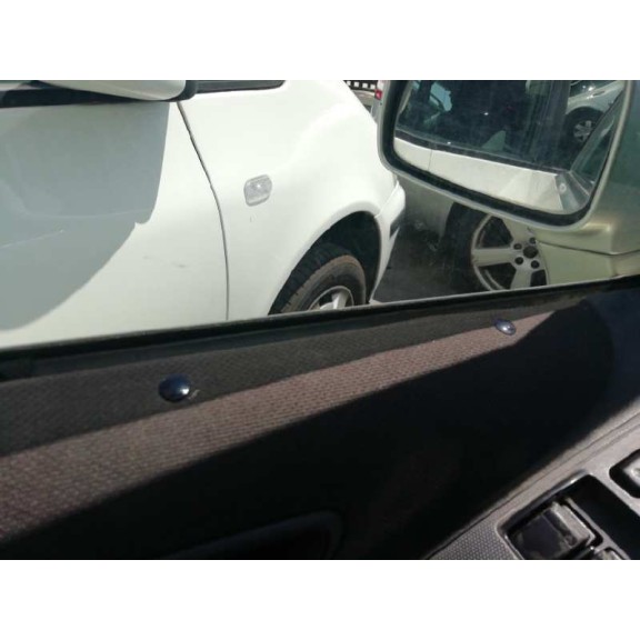 toyota corolla verso (r1) del año 2004