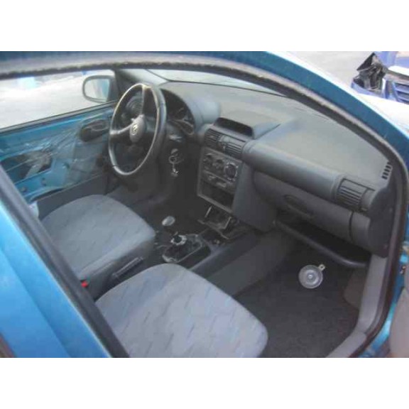 opel corsa b del año 1993