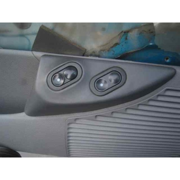 opel corsa b del año 1993