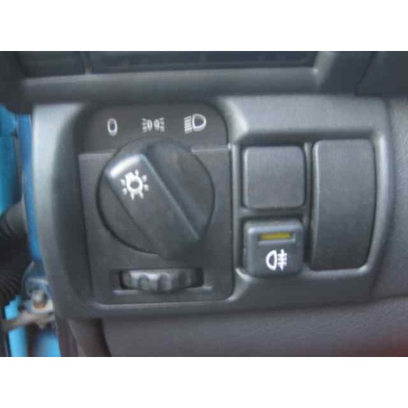 opel corsa b del año 1993