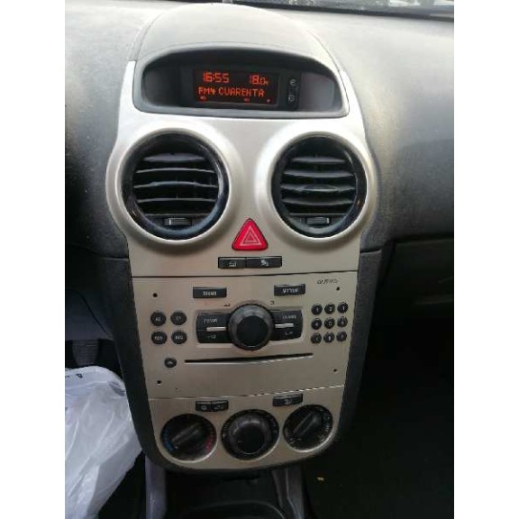 opel corsa d del año 2009