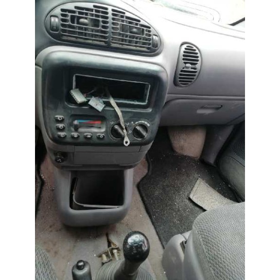 chrysler voyager (gs) del año 1997
