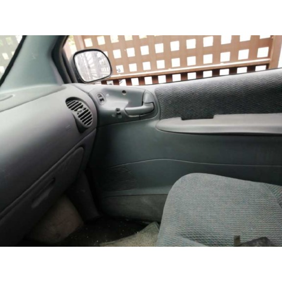 chrysler voyager (gs) del año 1997