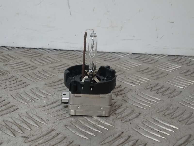 Recambio de bombillas para bmw serie 7 (e65/e66) referencia OEM IAM 06JDOT XENON 