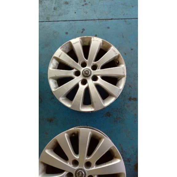 opel astra j lim. del año 2011