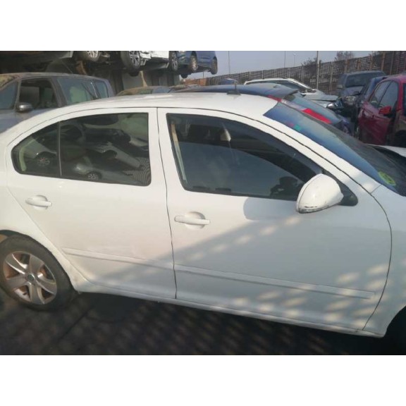 skoda octavia berlina (1z3) del año 2009