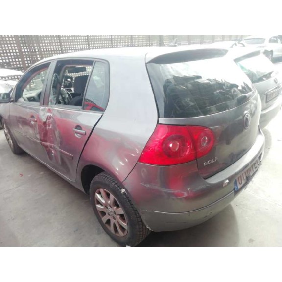 volkswagen golf v berlina (1k1) del año 2007