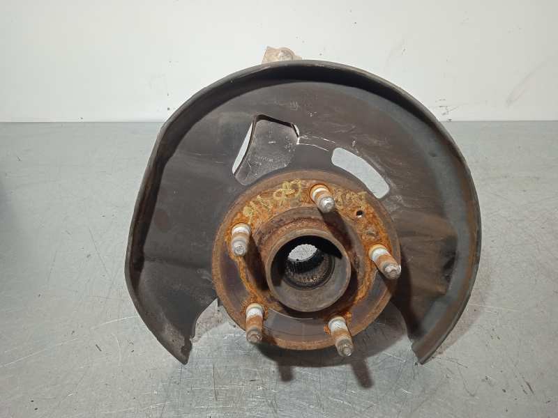 Recambio de mangueta delantera derecha para opel insignia berlina cosmo referencia OEM IAM 13219081  