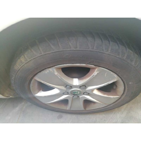 skoda octavia berlina (1z3) del año 2009