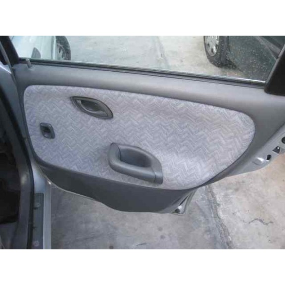 suzuki baleno berlina sy (eg) del año 1999