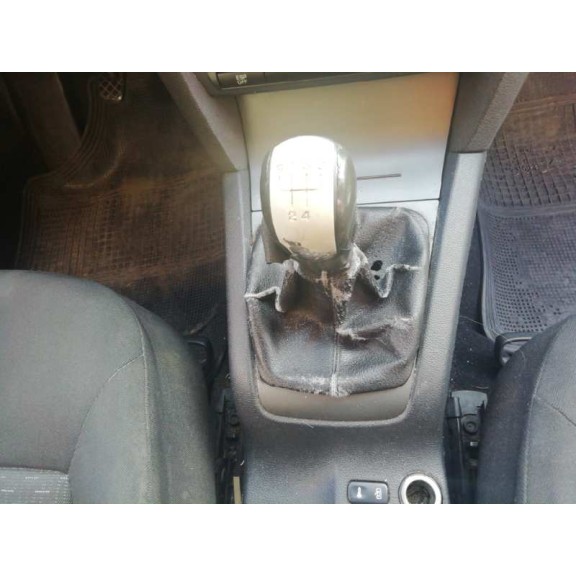 skoda octavia berlina (1z3) del año 2009