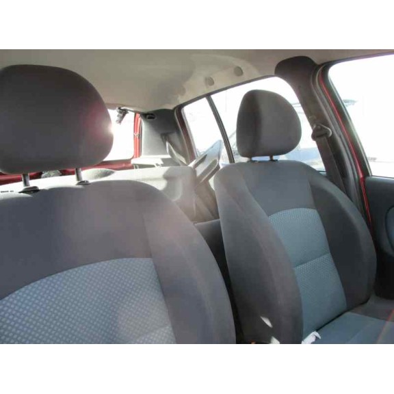 renault clio ii fase ii (b/cb0) del año 2006