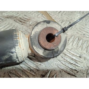 Recambio de amortiguador trasero derecho para toyota urban cruiser active referencia OEM IAM 4853052E80  