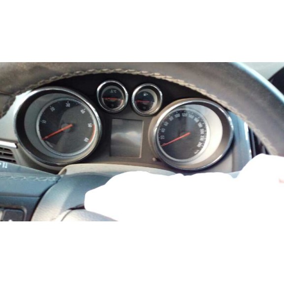 opel zafira tourer del año 2015