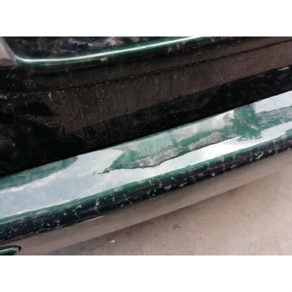 lancia lybra berlina del año 2000