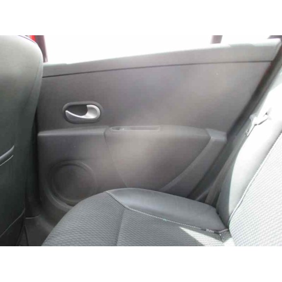 renault clio iii del año 2009