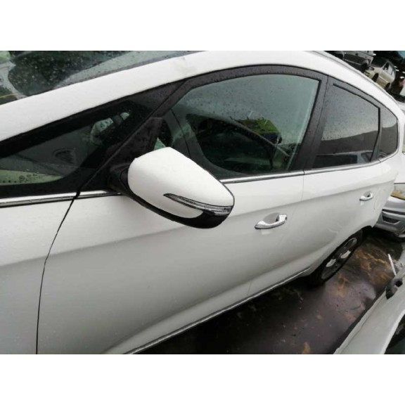 kia carens ( ) del año 2014